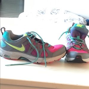 Rainbow colored Nike’s in like new condition